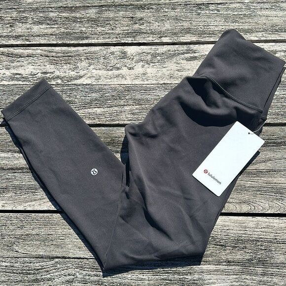 Lululemon Wunder Train High-Rise Tight 25" size 6 NWT Black‎ Leggings